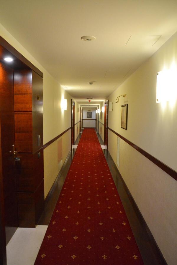Azyl Apartments Warsawa Bagian luar foto
